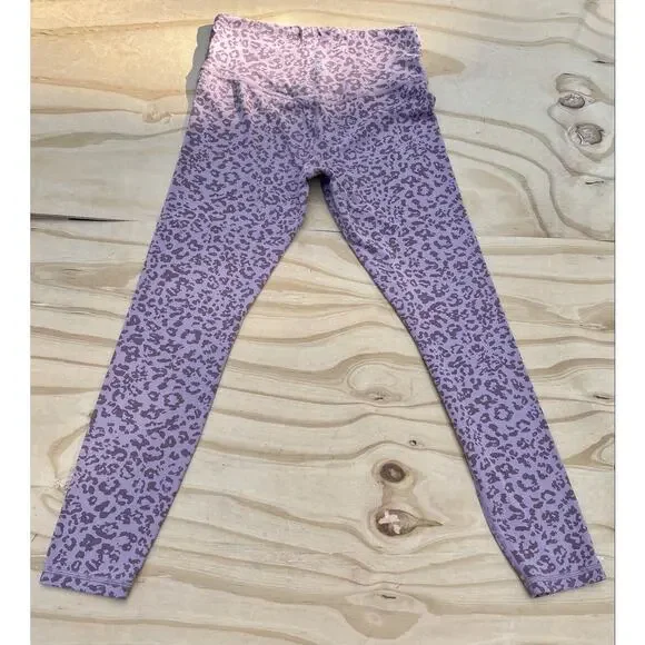 Athleta Straight‎ Leg Tights Yoga Pants Women's Animal Print Purple Sz. Medium M